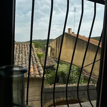 Дом отдыха Pont Du Gard - Uzege - Maison Centre Historique Collias