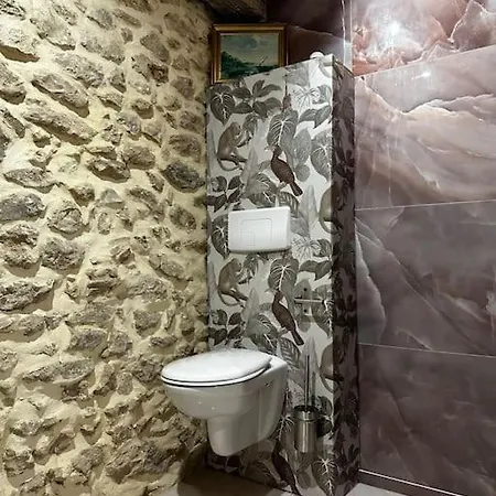 Дом отдыха Pont Du Gard - Uzege - Maison Centre Historique Collias